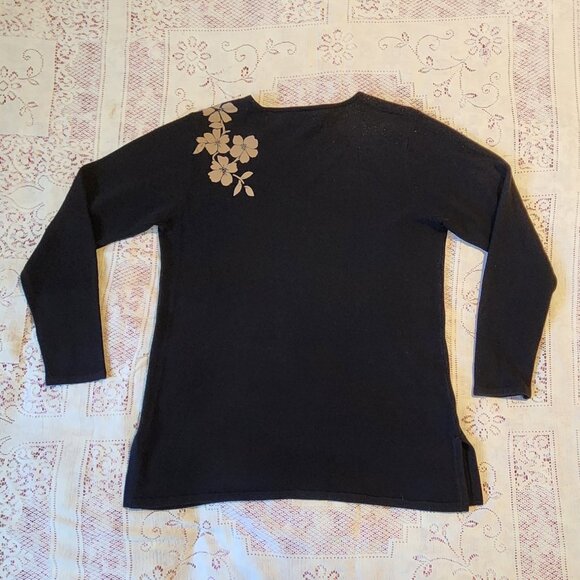 BHS London gray floral design pullover - Picture 3 of 6